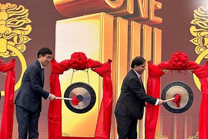 افتتاحیه بازیهای آسیایی هانگژو۲۰۲۰ عکس