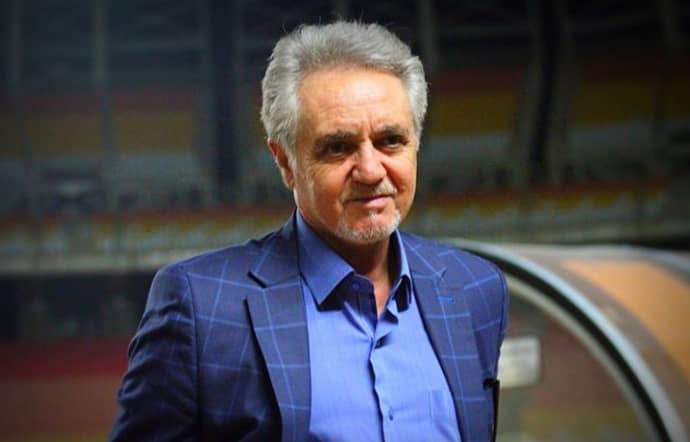 مسعود تابش اینجا جهنم است، ورزشگاه نیست