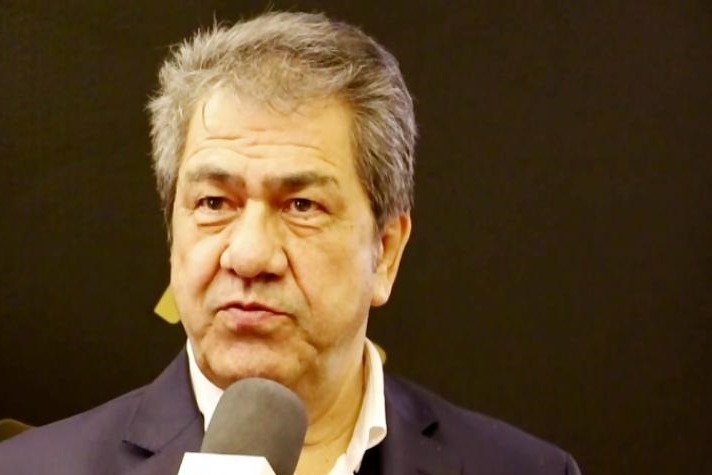 بخش پایانی صحبتهای جهانگیر کوثری نمیدانم چرا به سازمان صدا و سیما ممنوع الورود شدهام عادل را بهترین گزارشگر میدانم