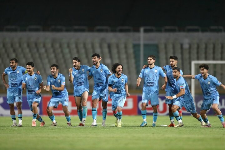 6 سوال چادرملو از فدراسیون فوتبال؛ مکاتبات با AFC را منتشر کنید