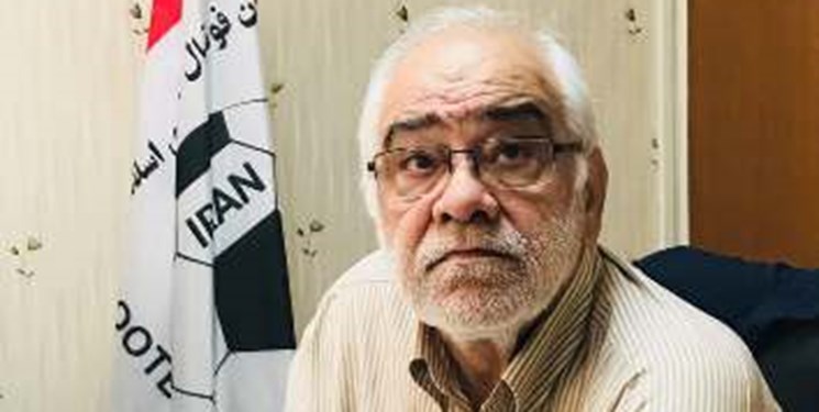 غیاثی گل تراکتورسازی آفساید بود بهتر بود بازی استقلال بخاطر باران قطع نمیشد