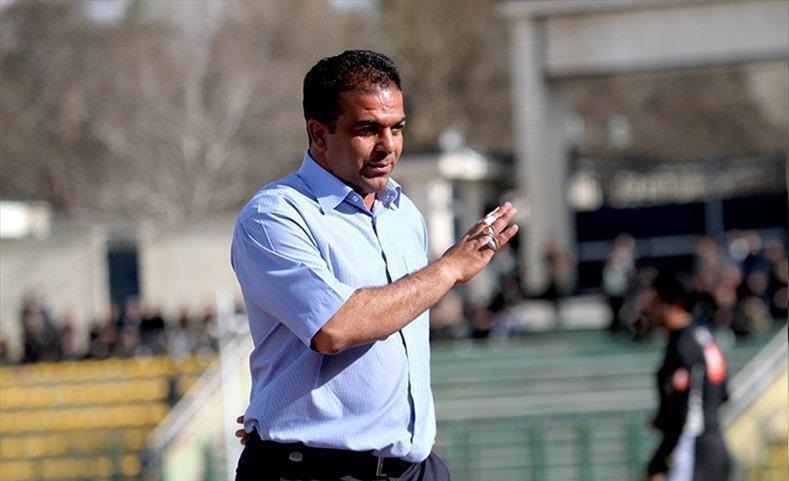 مهابادی بازیکنانم به سقوط بی تفاوت بودند
