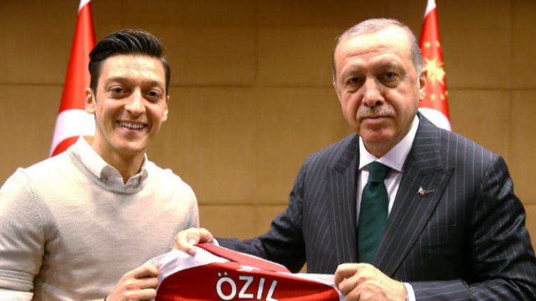 اردوغان: انتقادات از اوزیل و گوندوغان برایم غیر قابل درک است
