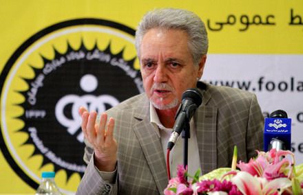 تابش: مشکل تردد خبرنگاران به نقش جهان رفع میشود