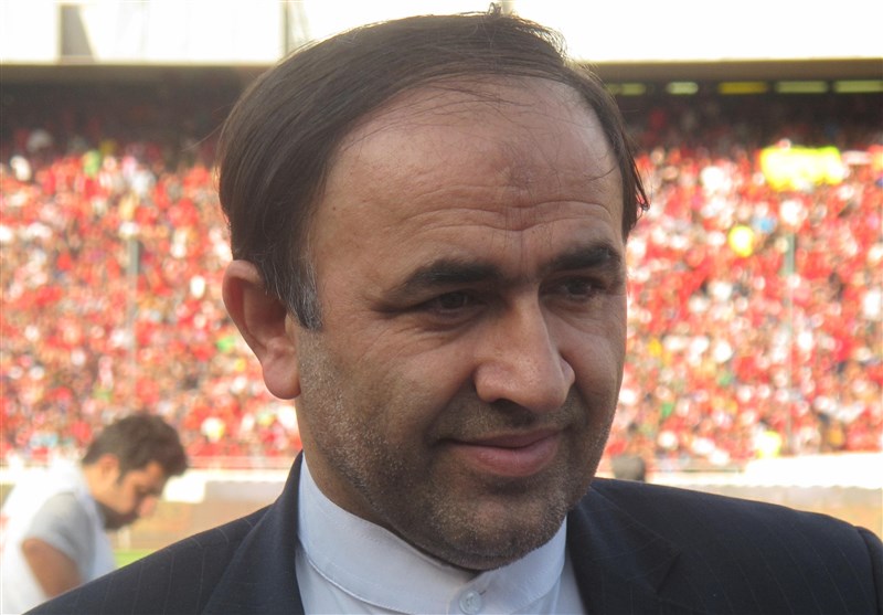 اسماعیل حسنزاده: مطمئنم بازی سپاهان - پرسپولیس در جو خوبی برگزار میشود/ بخشی از التهابات به خاطر مصاحبه مربیان و مدیران تیمهاست