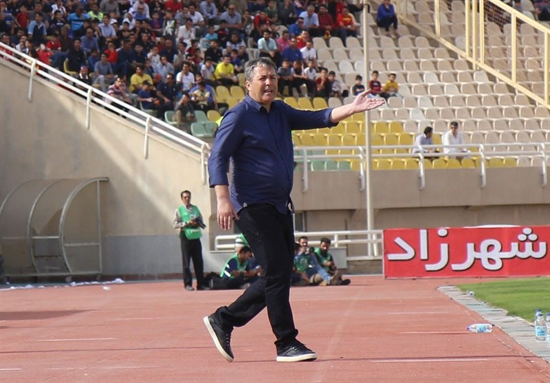 صنعت نفتیها پولدار شدند، اسکوچیچ در آبادان می ماند