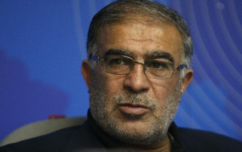 روشن: مجیدی سنجیدهتر حرف بزند/ وقتی پسر دلال شفر ۱۲۰ هزار دلار میگیرد بازیکن هم پول بیشتر میخواهد
