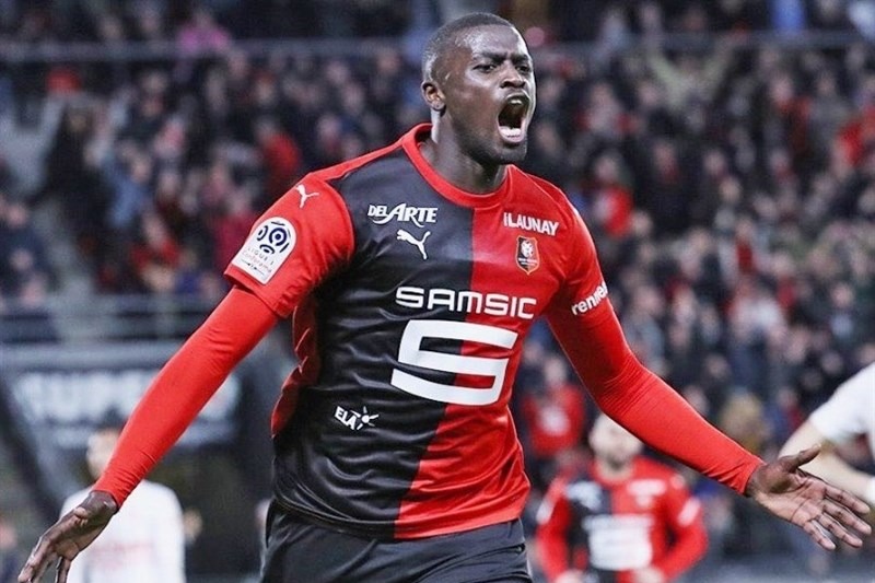 مهاجم باشگاه رن در آستانه توافق با الدحیل/ نیانگ برابر پرسپولیس بازی میکند؟