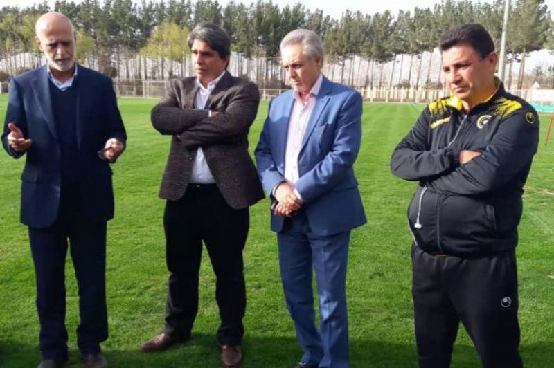 معارفه اعضای جدید هیات مدیره باشگاه سپاهان در تمرین امروز