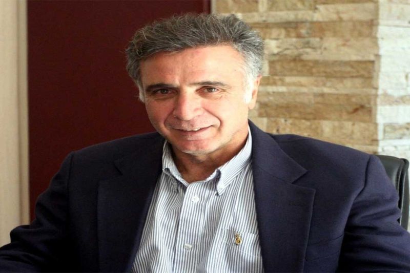 زادمهر: فوتبال دست افراد متخصص بود، ماجرای قرارداد ویلموتس رخ نمیداد