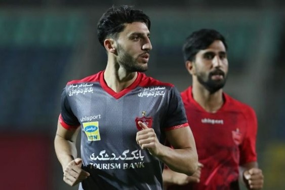 سفر مهدیخانی لغو شد تا با کاروان پرسپولیس به ایران بازگردد
