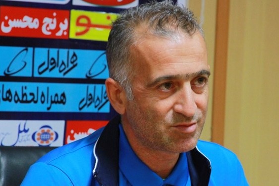 کمالوند: فدراسیون حق ما را بدهد/ درباره اسکوچیچ و تیم ملی صحبت نمی کنم