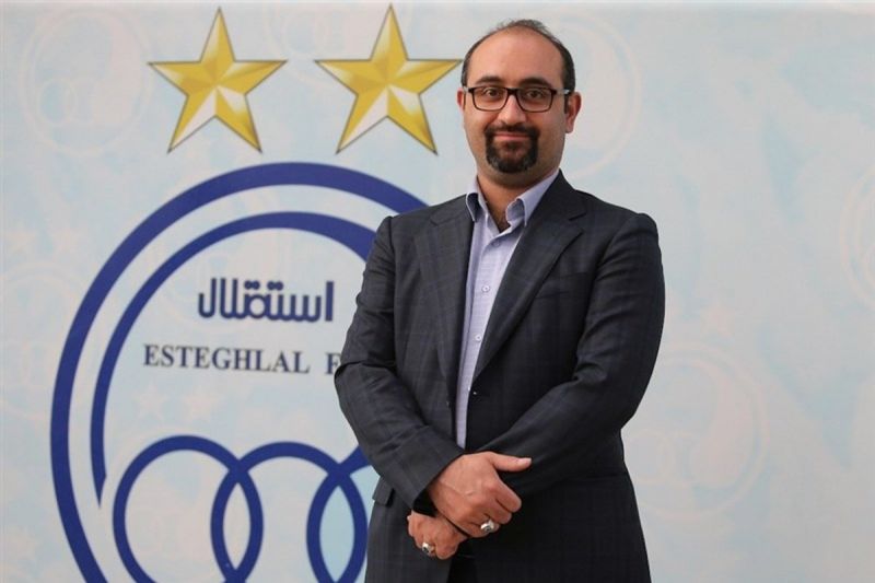 حجت نظری: وزیر نه، علینژاد در امورات باشگاه استقلال دخالت میکند!