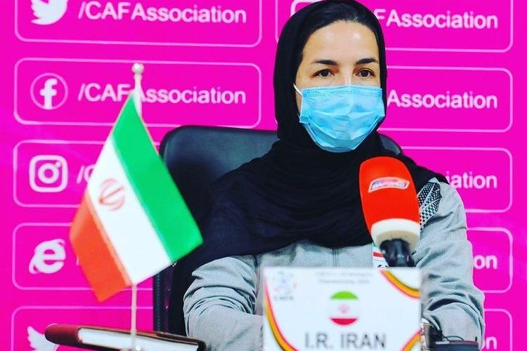 مریم جهاننجاتی: قهرمانی نیم فصل را به مردم سیرجان تقدیم میکنیم/ نیم فصل فرسایشی را پشت سر گذاشتیم