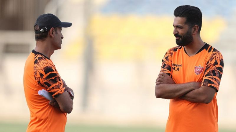 جای خالی نیمکت پرسپولیس این هفته پر میشود؟