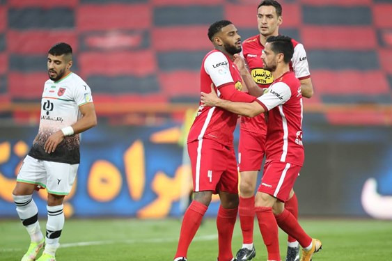 ادامه صدرنشینی پرسپولیس +عکس