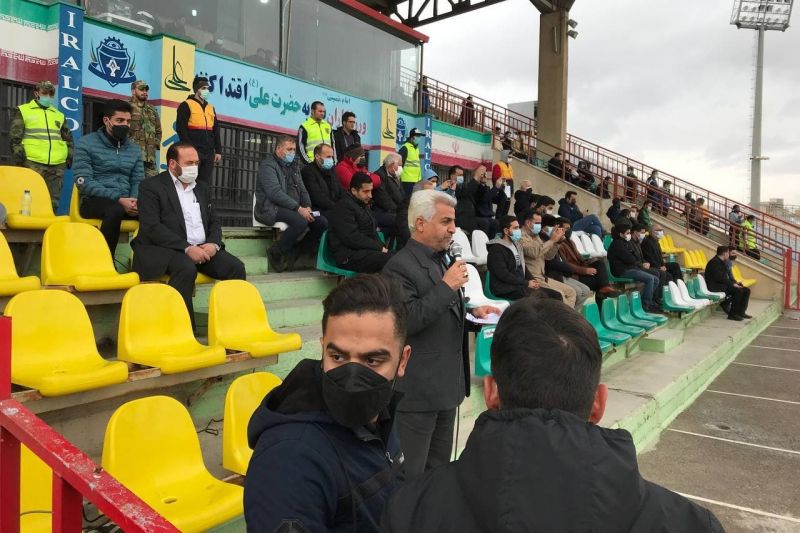 اعتراض سرمربی استقلال به حضور تماشاگر در ورزشگاه