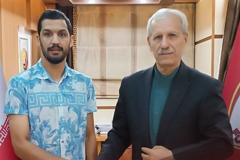 دعوای حقوقی فولاد و ذوبآهن بر سر انتقال محمدی