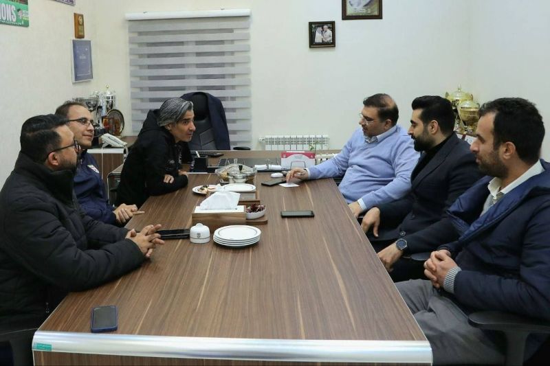 جلسه شبانه رئیس کمیته فوتسال با شمسایی در خصوص برنامههای آتی تیم ملی