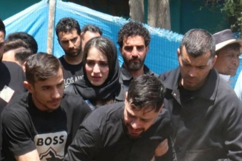 بیوفایی رفقای پرسپولیسی کمال در مراسم خاکسپاری مادرش!