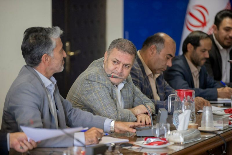 مدیرعامل آلومینیوم اراک: بلیت دربی نداریم، فقط یک زمین اجاره دادیم!