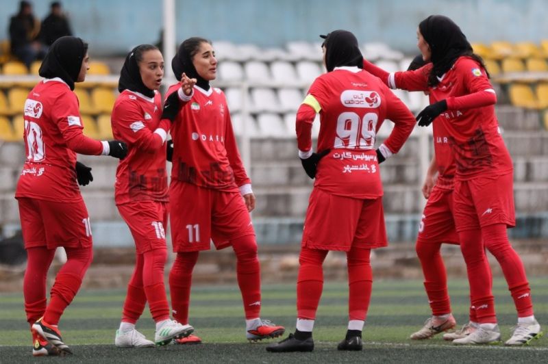 زنان پرسپولیس به دنبال انتقام از ملوان