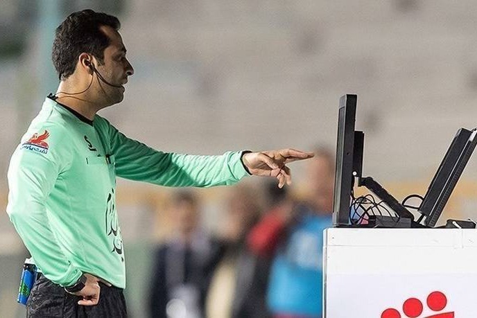 مرادی: زمانهای تلفشده VAR کاهش مییابد