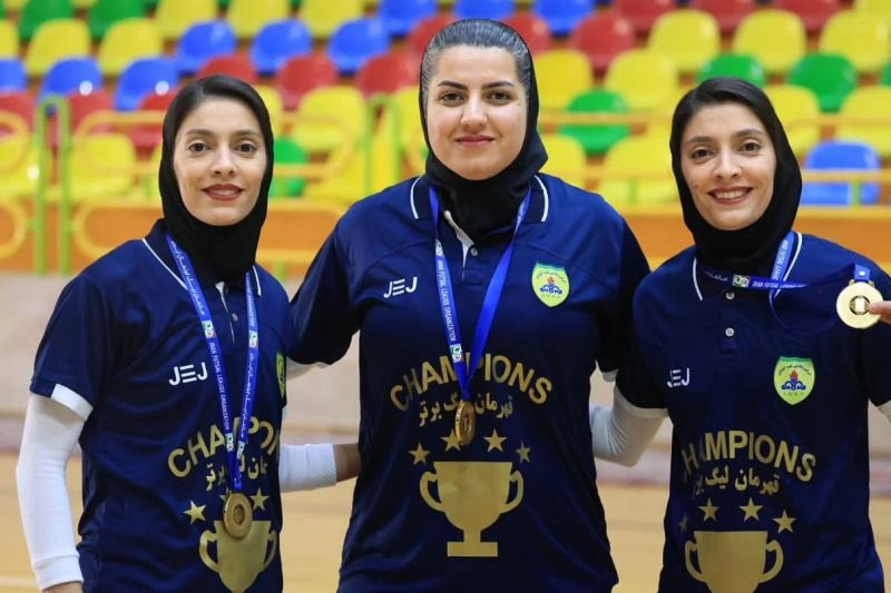 درخشش دوقلوها در لیگ فوتسال؛ نرجس برای استقلال و نجمه برای مس