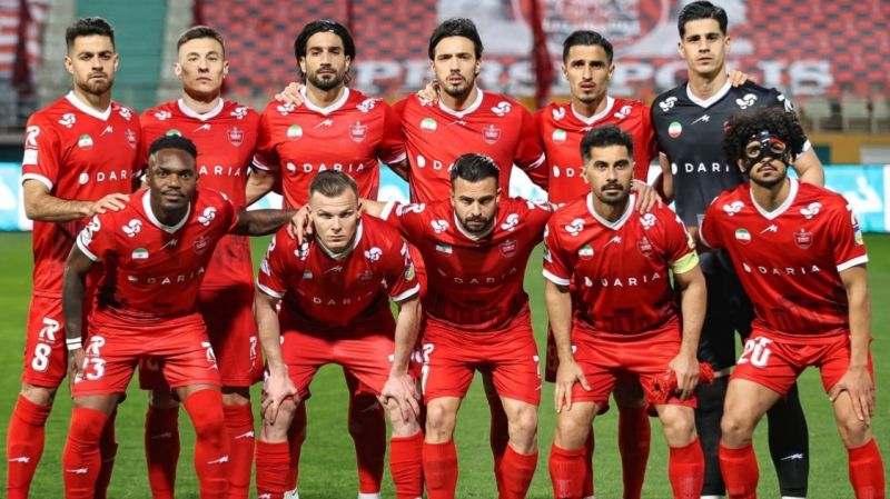 ناراحتی بازیکنان پرسپولیس پس از پاس نشدن چکهایشان