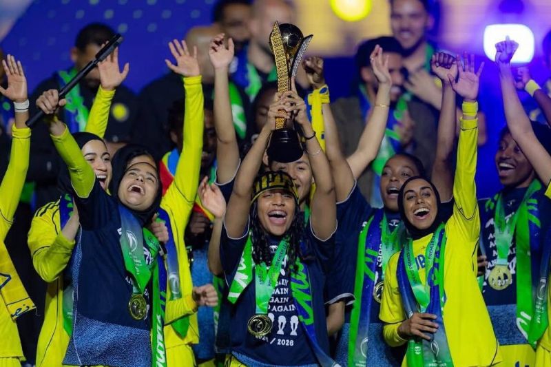 پوکر قهرمانی زنان النصر در فوتبال عربستان