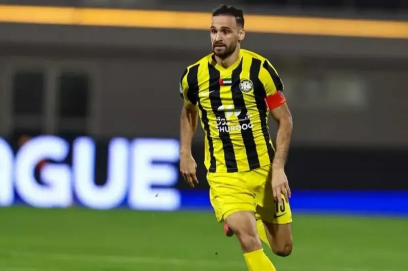 بمب پرسپولیس؛ فرمانده خط هافبک از امارات میآید؟