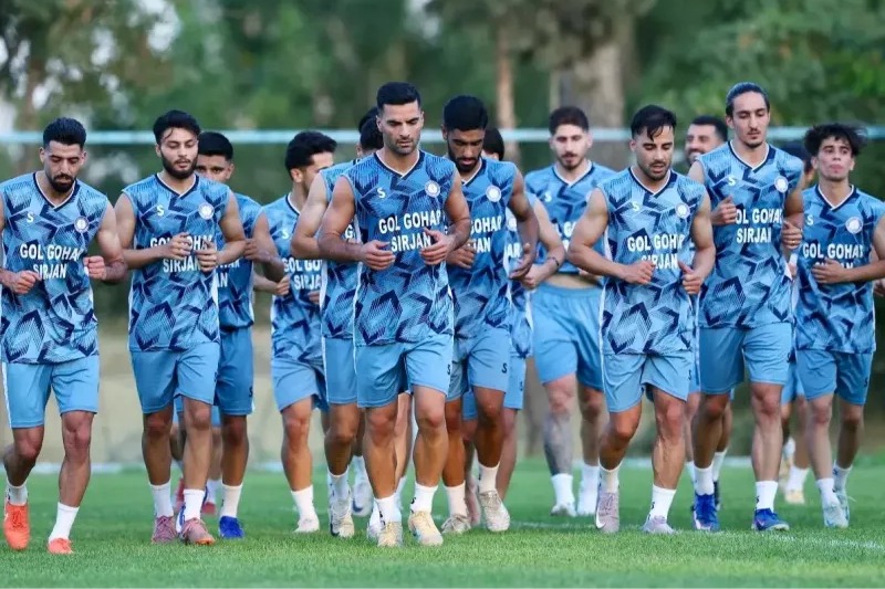 خانه تکانی در گلگهر ادامه دارد؛ جدایی ۱۵ بازیکن در پنجره تابستانی!