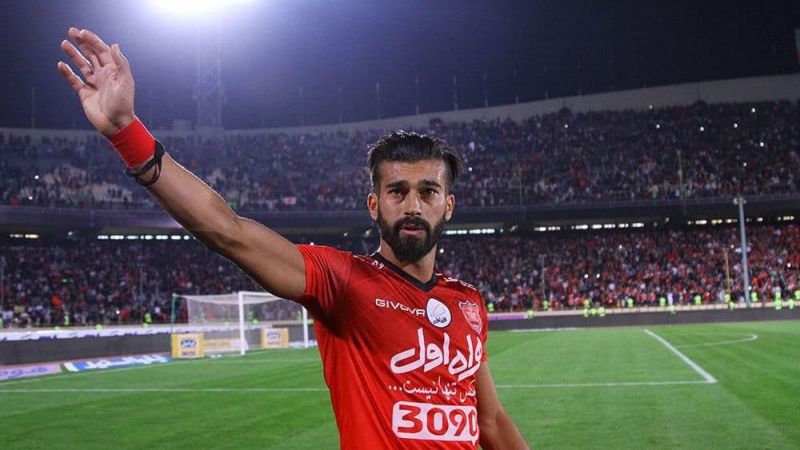 پیشنهاد قابل توجه رضاییان به پرسپولیس؛ تخفیفی که از سقف هم بالاتر بود