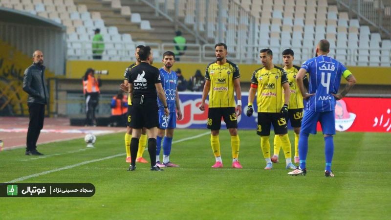 فرصت طلایی برای استقلال؛ نویدکیا بازیهای بزرگ را میبازد