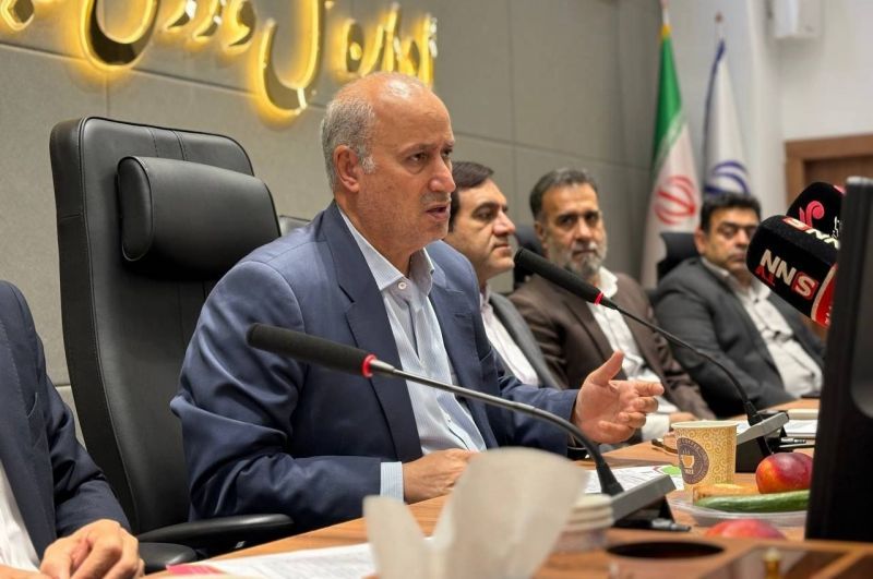 تاج: مخالف محرومیت تماشاگران از حضور در ورزشگاه هستم