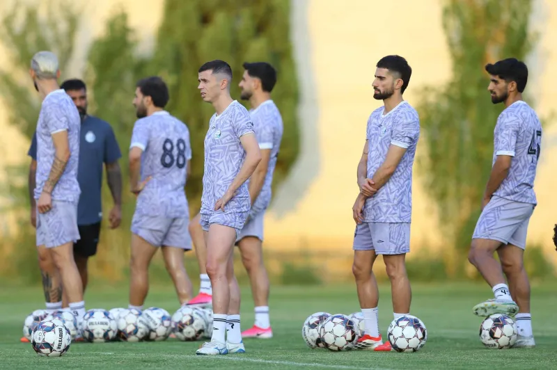 گزارش تصویری؛ از سر گیری تمرین آبی ها در کمپ حجازی