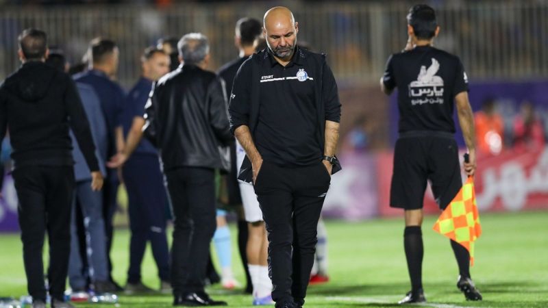 سرمربی استقلال فعلا میسوزد و میسازد!