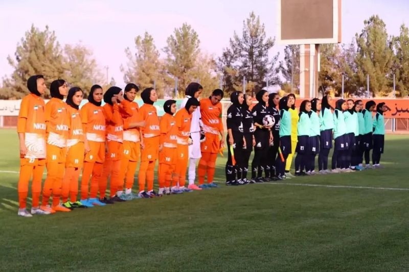 وضعیت مس رفسنجان در فوتبال و فوتسال زنان فاجعه است!