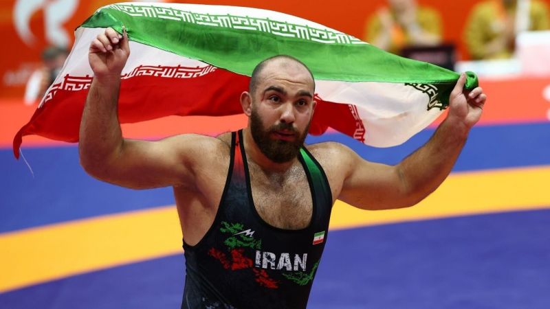 سنگین وزن جهان، یک پادشاه دارد؛ زارع طلایی شد!