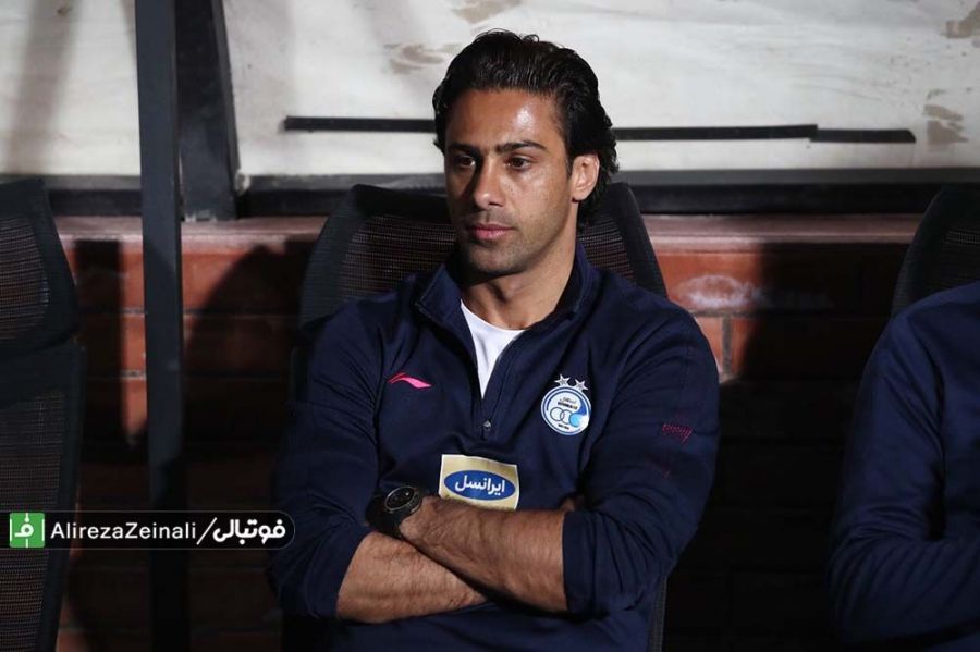 آماده باش فرهاد به یک بازیکن فراموش شده استقلال