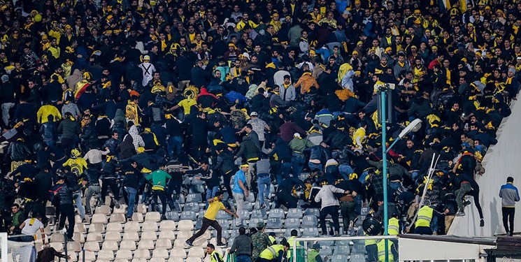 مدیر کل ورزش و جوانان اصفهان: فدراسیون فوتبال در جبران خسارتها و برخوردهای انضباطی مسئولیت دارد