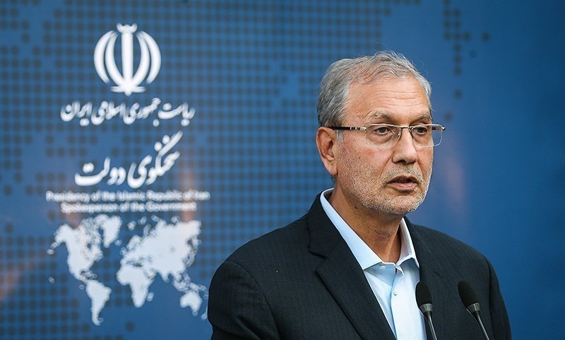 ربیعی: برنامهریزی برای حضور بانوان در ورزشگاهها در بازیهای ملی صورت گرفته است