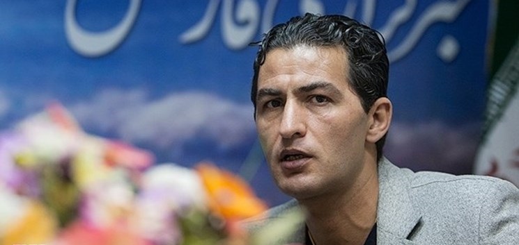برومند: اگر2 تیم آماده نیستند دربی را برگزار نکنید!/بازیکنان استقلال از هوادار بترسند و وعده الکی ندهند