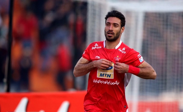 شجاع گلزن تریم مدافع پرسپولیس در لیگ قهرمانان