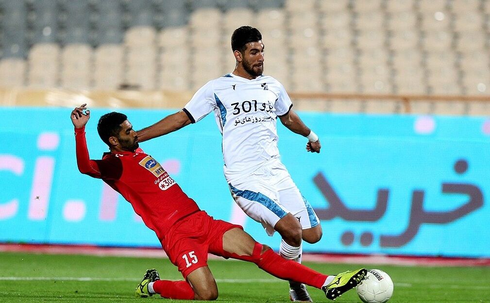 ابهام در نقل‌ و انتقالات پرسپولیس