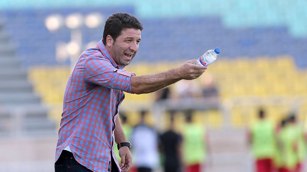 حلالی: بازیکنان پرسپولیس عصبی هستند/ یک مهاجم خارجی کافی بود