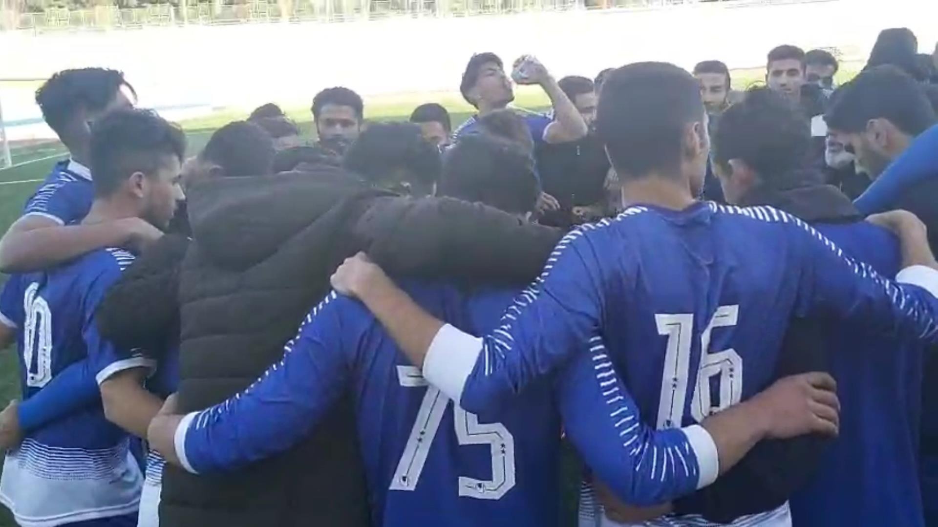 اختصاصی/ جشن بازیکنان تیم فوتبال امید استقلال بعد از برد مقابل پرسپولیس