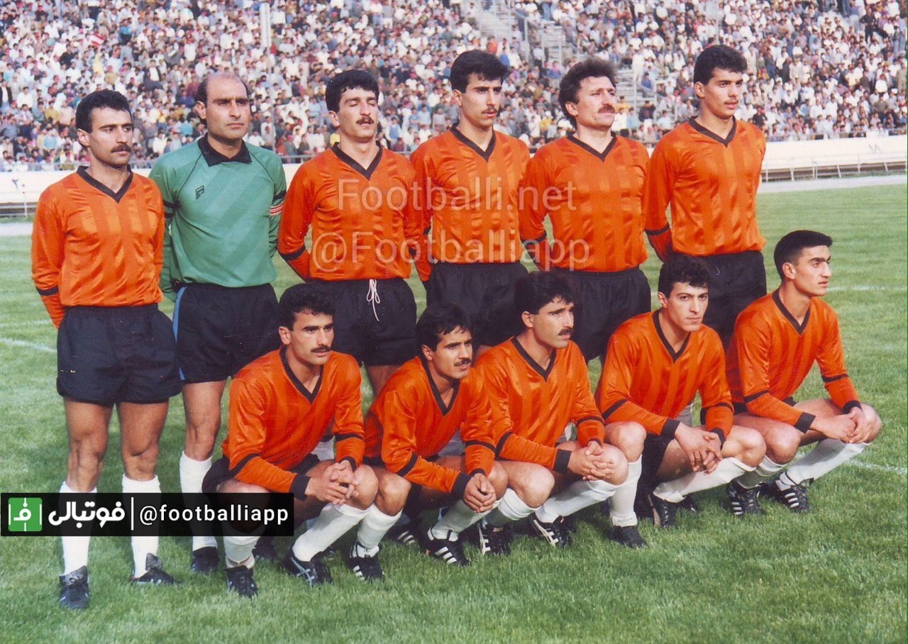 نوستالژی/ تاريخچه جام باشگاههاى تهران، آرارات دارنده عنوان پنجم جام باشگاههاى تهران در سال ١٣٧٠ به مربيگرى حسن حبيبى و چهره هايى مانند: ابراهيمى، سامسون پطروسيان، وازگن صفريان، ایشخان ست آقايان، ژورس غازاريان، ویگن زينلى و...