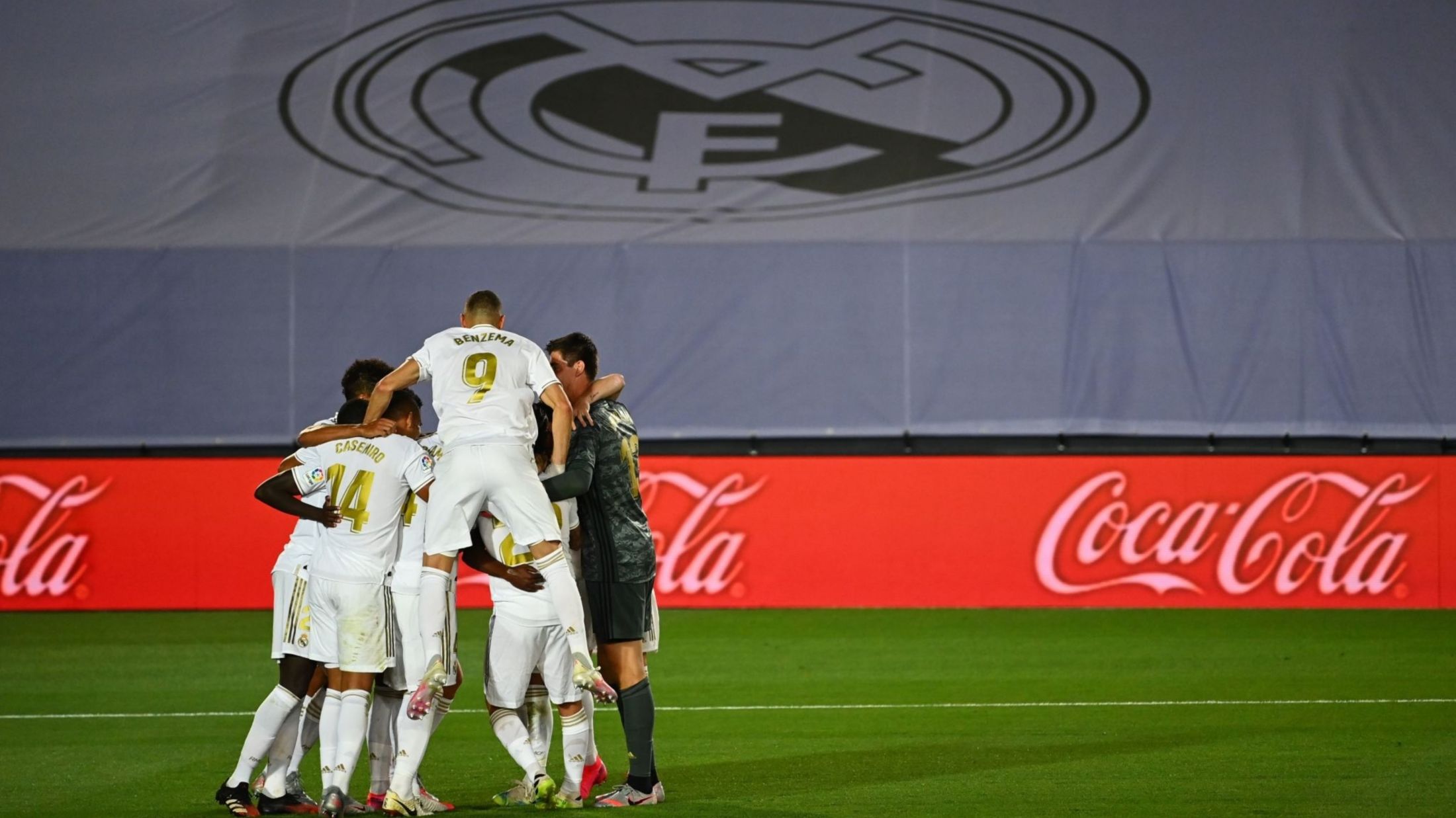 خلاصه بازی رئال مادرید 2-1 ویارئال (قهرمانی رئال مادرید در لالیگا)
