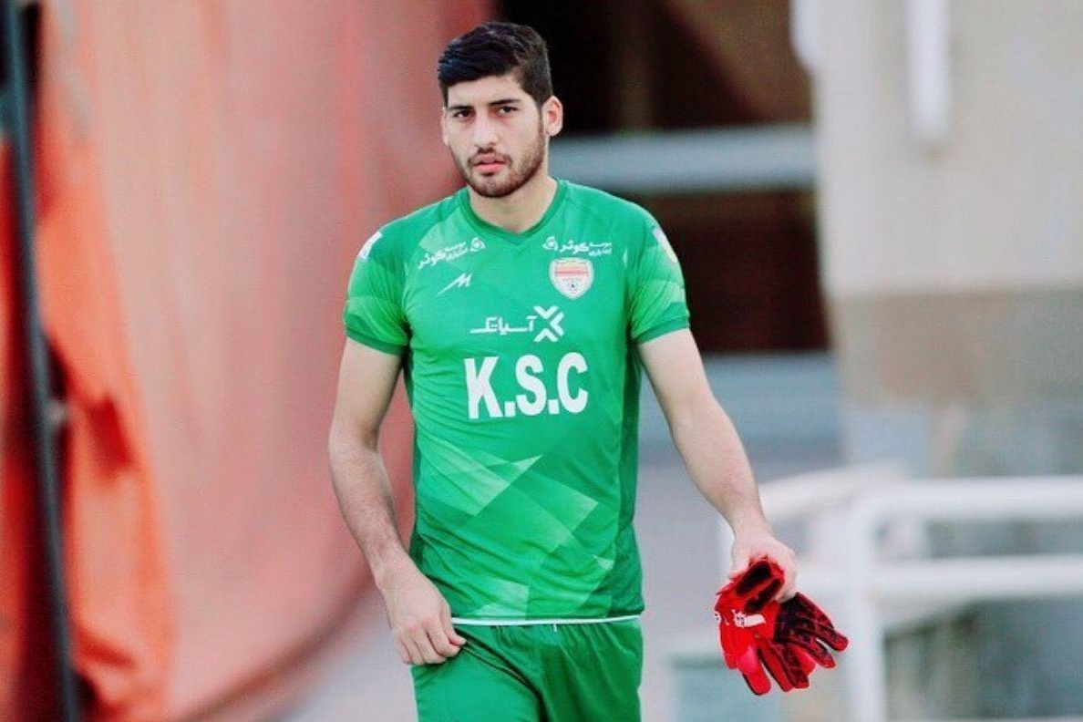 دروازه‌بان فولاد: دنیا با یک باخت تمام نمی‌شود/ گل پرسپولیس آفساید بود